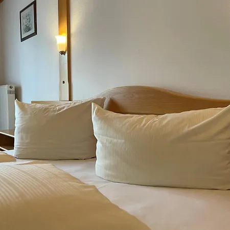 Fischerstueberl Hotel *
