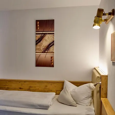Fischerstüberl Hotel *